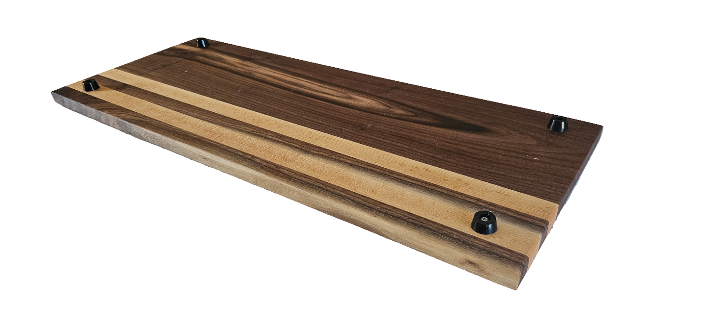 Walnut/maple cutting board
